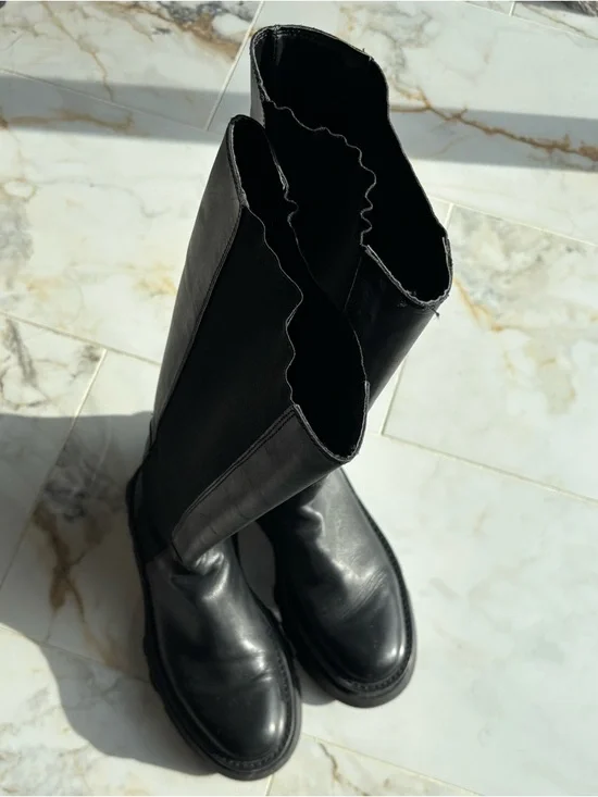 Zara Black Chunky Lug Sole Knee-High Boots - Picture 3 of 9